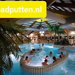 Rustiek Boschalet Sven Veluwe Met Omheinde Tuin 皮滕