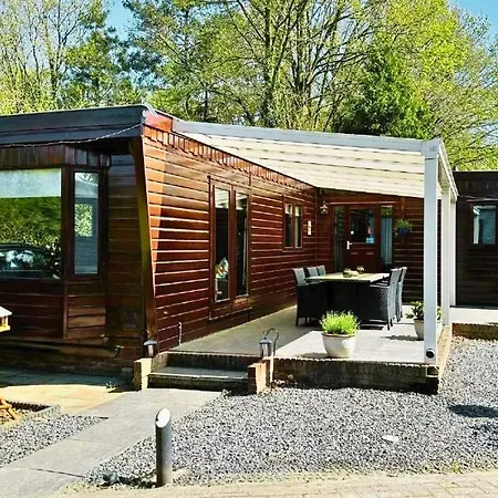 בקתה Rustiek Boschalet Sven Veluwe Met Omheinde Tuin