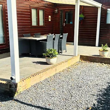 בקתה Rustiek Boschalet Sven Veluwe Met Omheinde Tuin פוטן