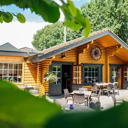 Rustiek Boschalet Sven Veluwe Met Omheinde Tuin Alpesi faház *